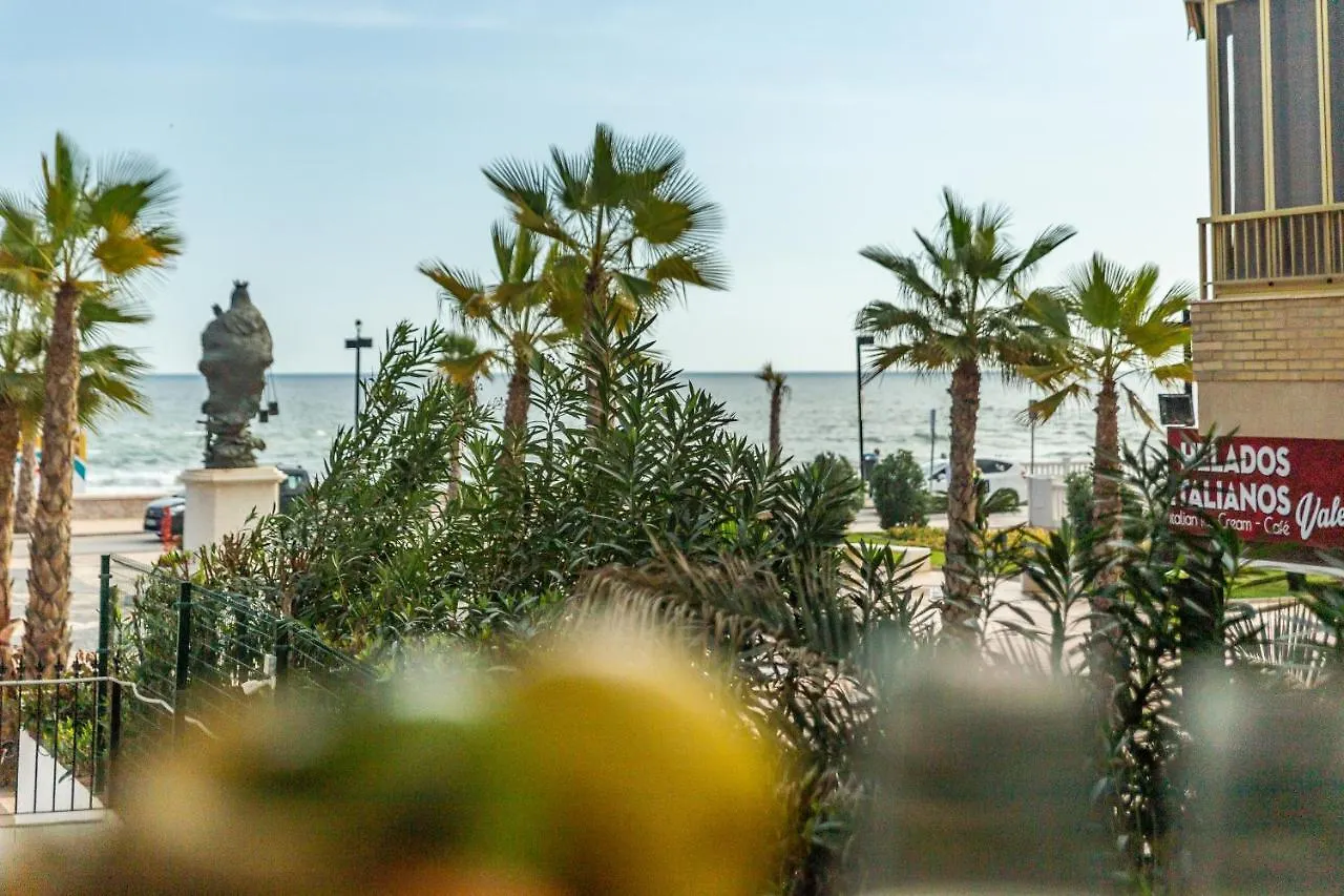 Fuengirola Beach Apartment